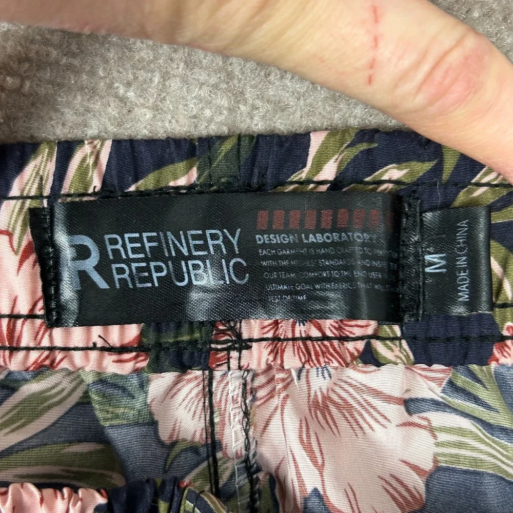 Refinery Republic Swim Shorts Men Medium Blue Floral Mesh Lined Drawstring Beach